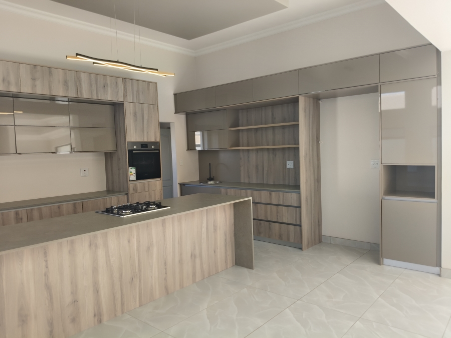 4 Bedroom Property for Sale in Fountains Estate Eastern Cape